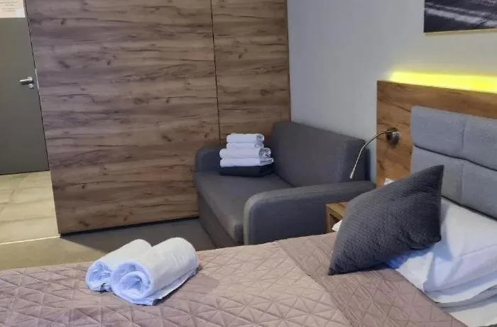 Czarna Gora 233 Apartment 3*